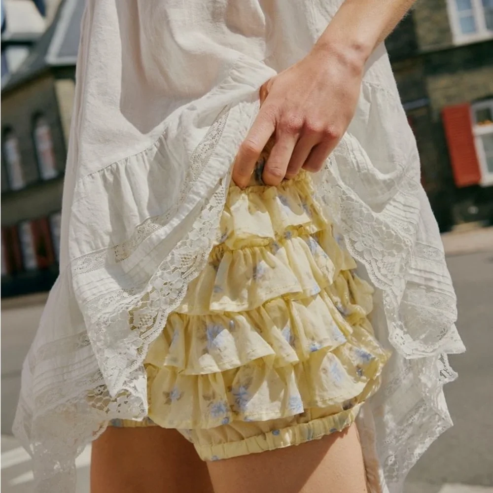 Free People Ruffle Up Butter Yellow Floral Bloomer Shorts NWT cottage core - Picture 2 of 6